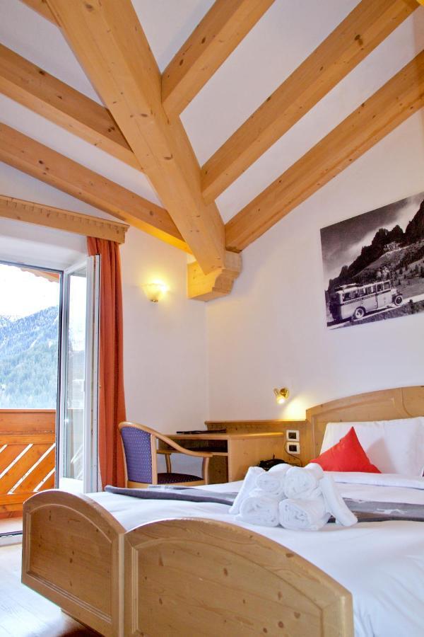 Al Piccolo Hotel Vigo di Fassa Bagian luar foto