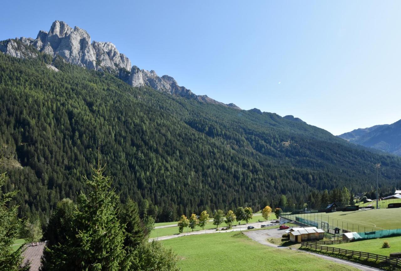Al Piccolo Hotel Vigo di Fassa Bagian luar foto